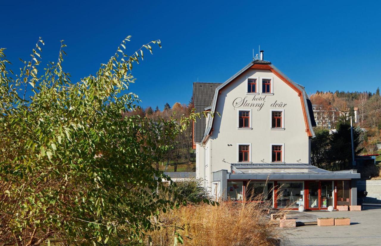 Hotel Slunny Dvur Jeseník Exteriör bild