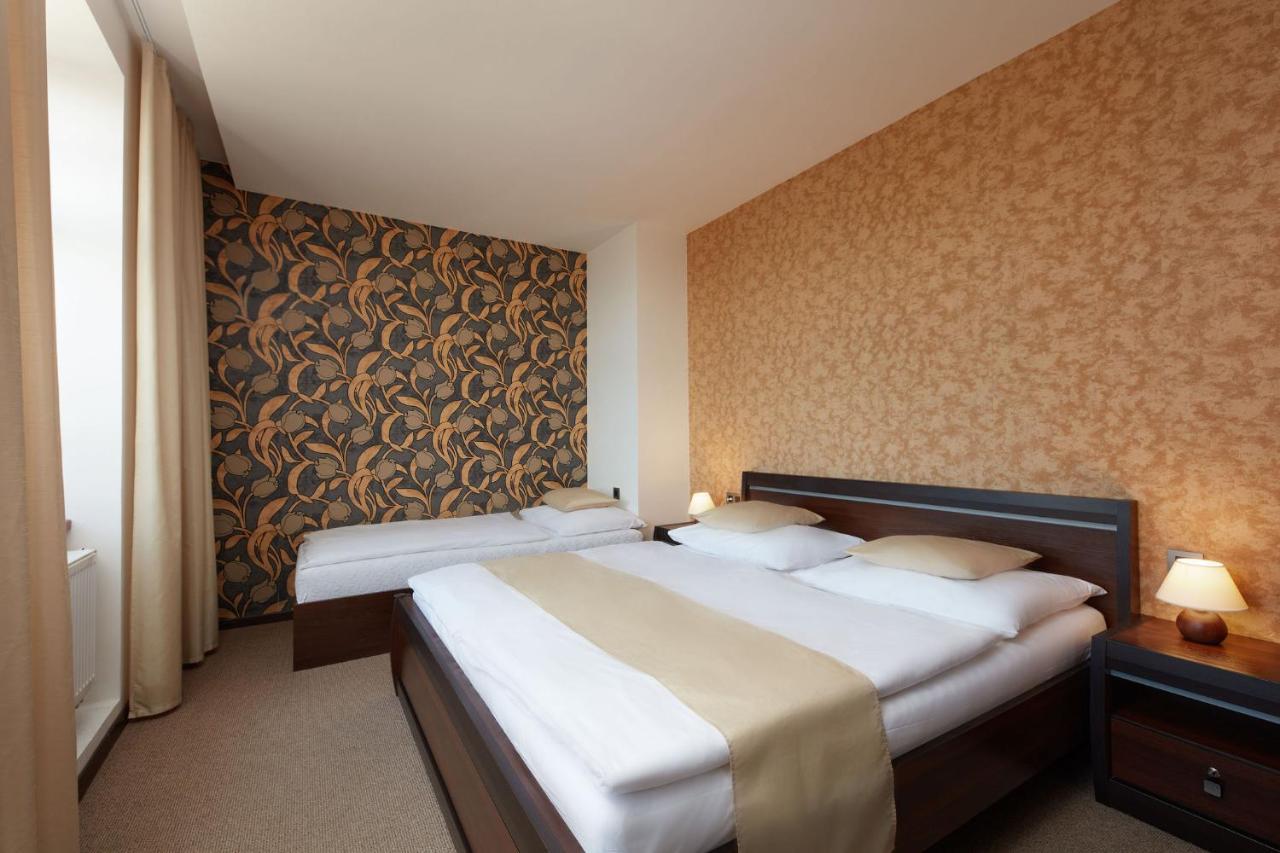 Hotel Slunny Dvur Jeseník Exteriör bild