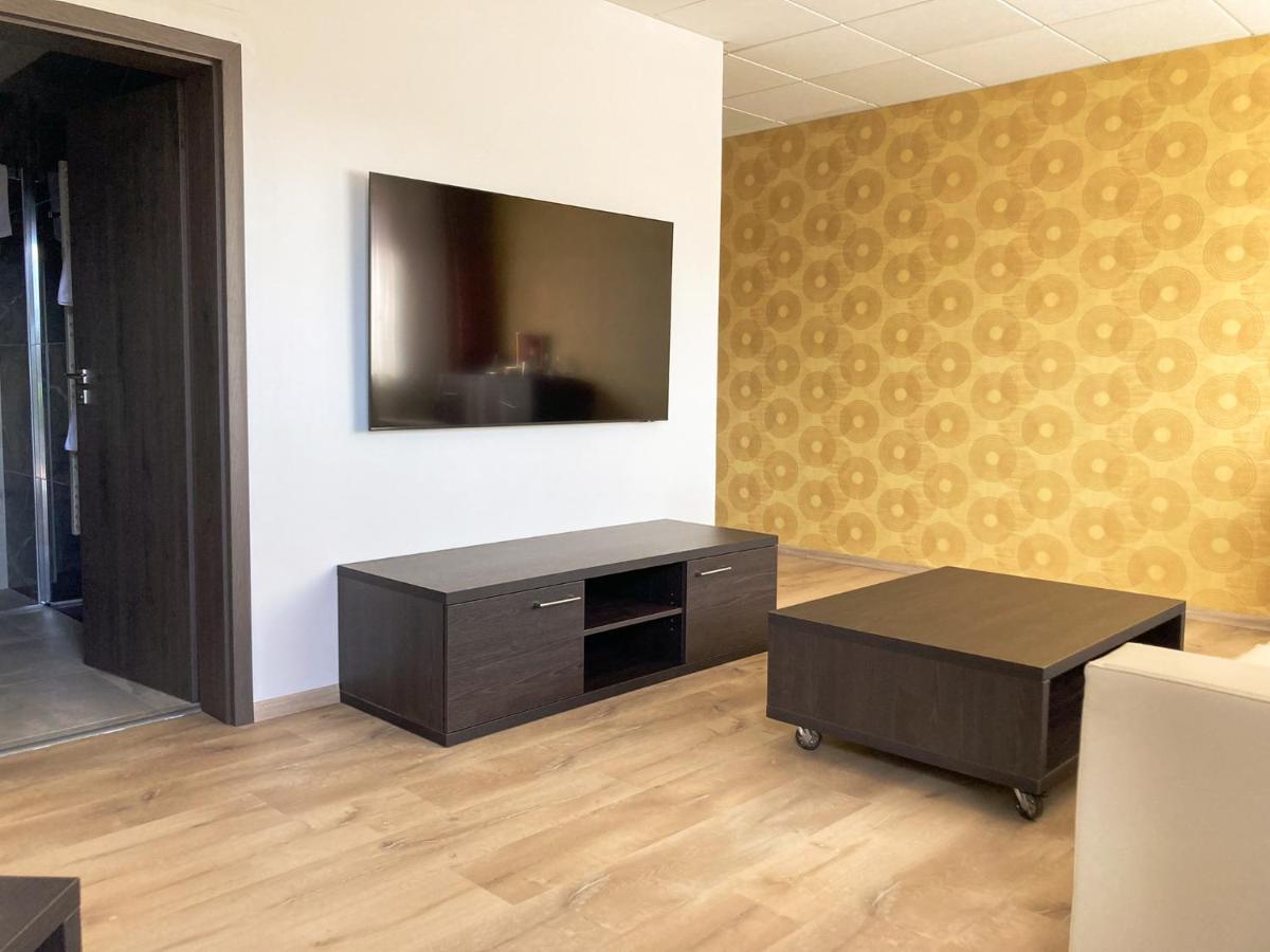 Hotel Slunny Dvur Jeseník Exteriör bild