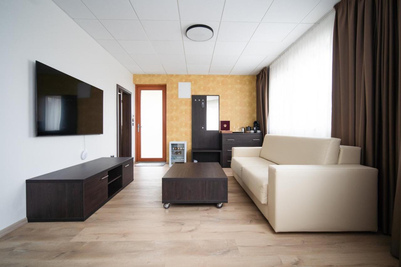 Hotel Slunny Dvur Jeseník Exteriör bild