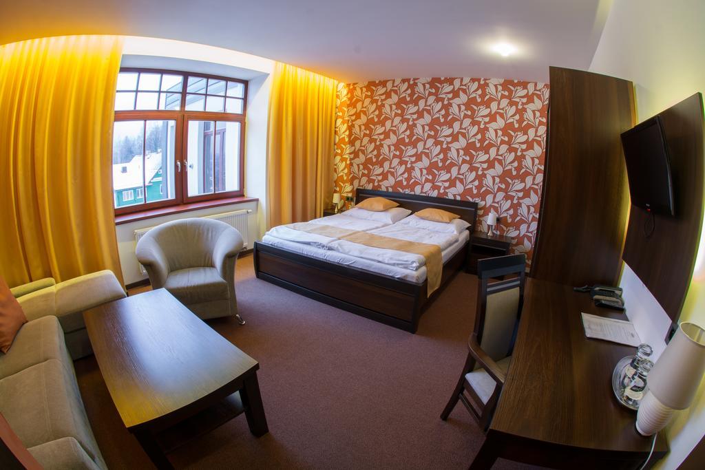 Hotel Slunny Dvur Jeseník Exteriör bild