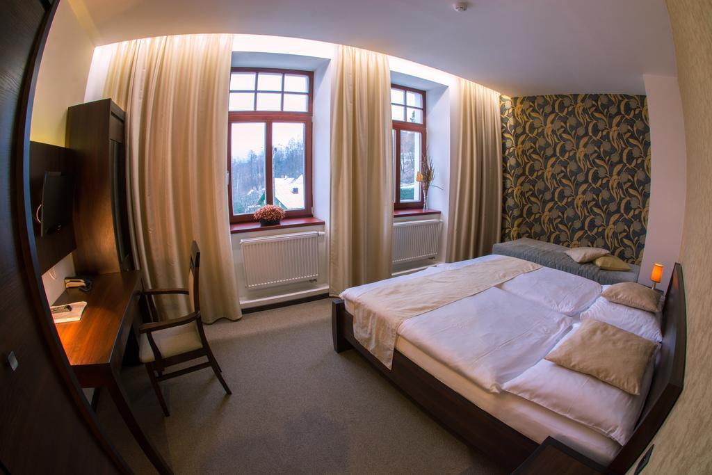 Hotel Slunny Dvur Jeseník Exteriör bild